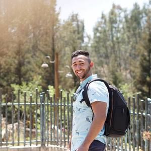 Meet your Posher, Jonathan